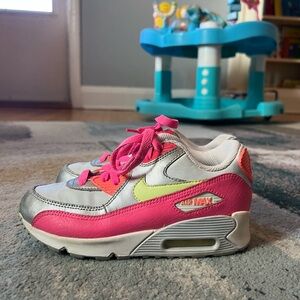 Nike Air Max 90 Ltr Little Kids Style: 724853-001 Size: 1Y Silver Pink